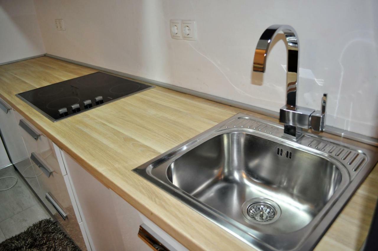 Apartman Dina Daire Tuzla Dış mekan fotoğraf
