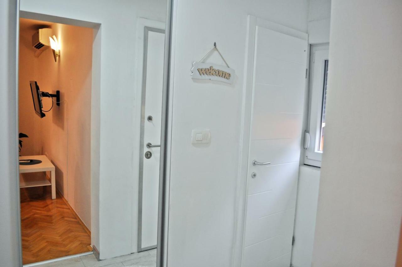 Apartman Dina Daire Tuzla Dış mekan fotoğraf