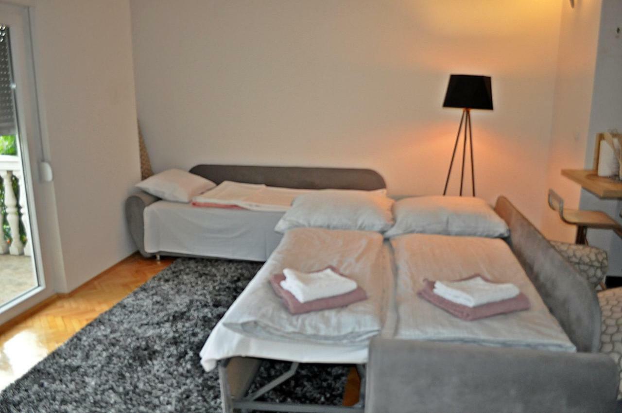 Apartman Dina Daire Tuzla Dış mekan fotoğraf