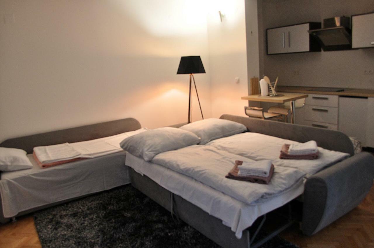 Apartman Dina Daire Tuzla Dış mekan fotoğraf