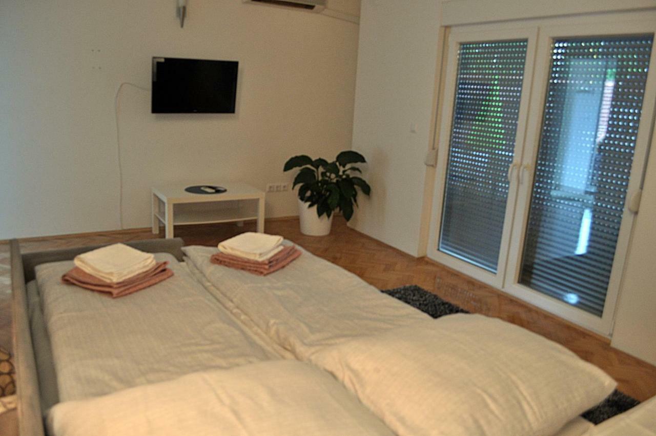 Apartman Dina Daire Tuzla Dış mekan fotoğraf