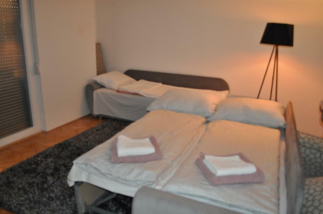 Apartman Dina Daire Tuzla Dış mekan fotoğraf